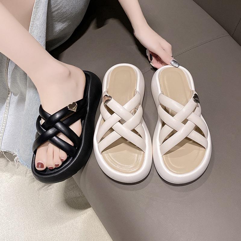 Platform Slippers Women's Summer New Round Head One-word Drag Wear Cross Beach Cool Slippers