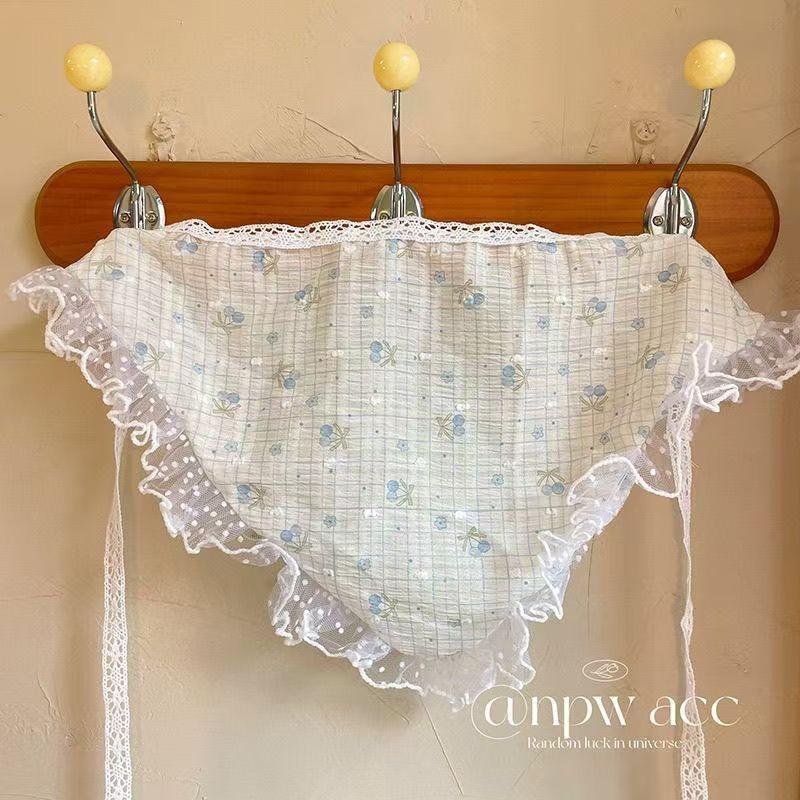 2025 Pastoral Style Lace Triangle Scarf & Plaid Ribbon Hairband