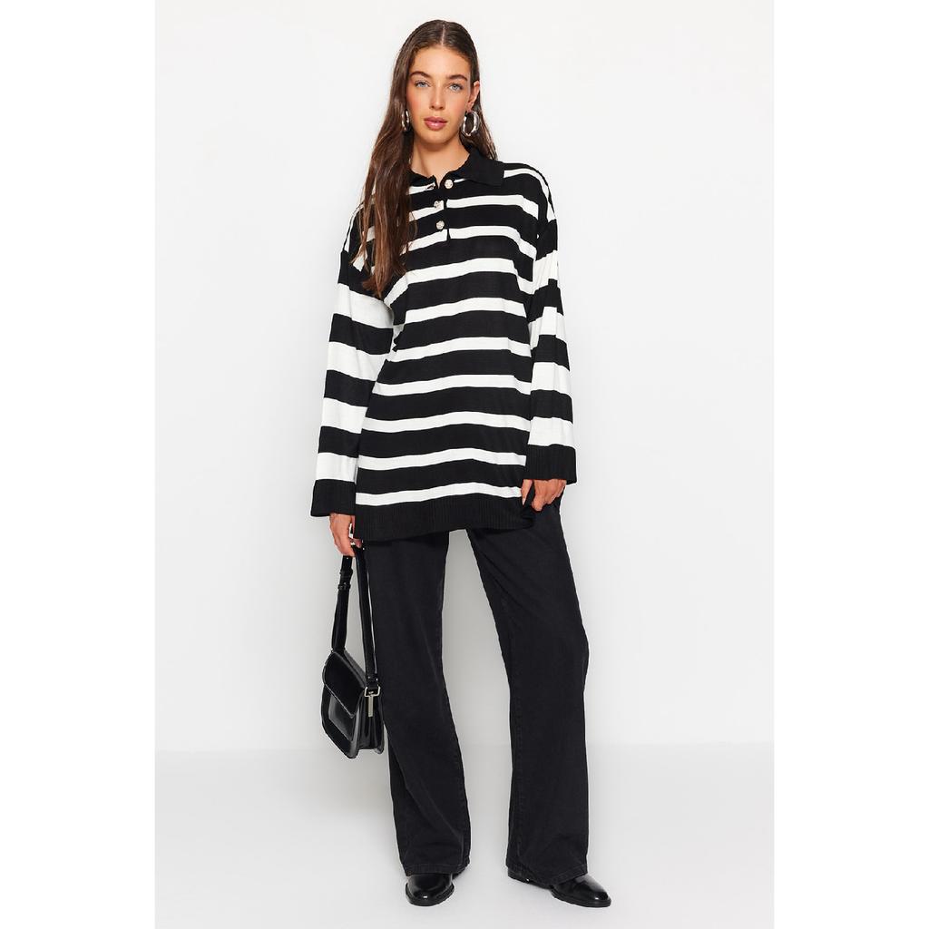 Black And White Polo Neck Striped Knitwear Sweater Tctaw24ak00045