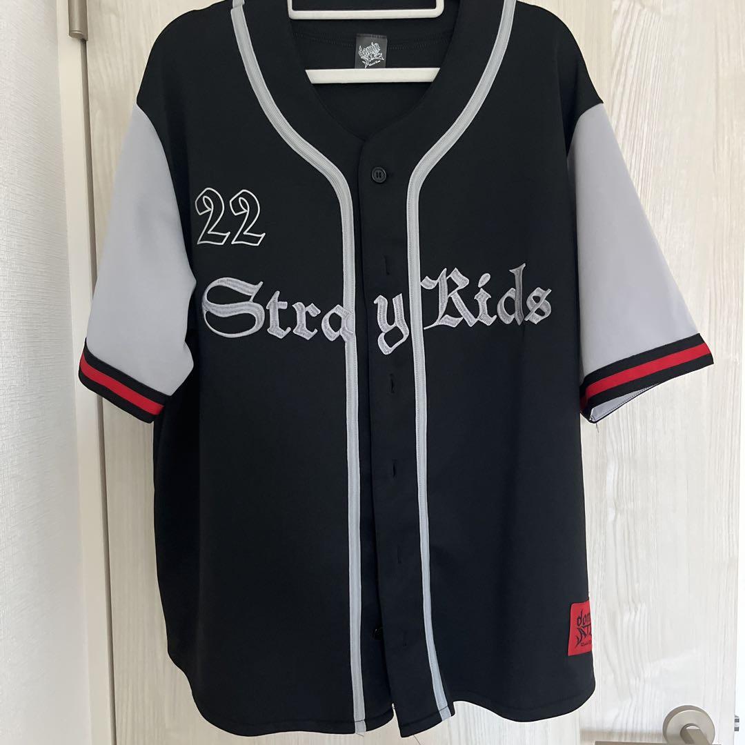 

[Б/У] Униформа Stray Kids Сынмин dominATE