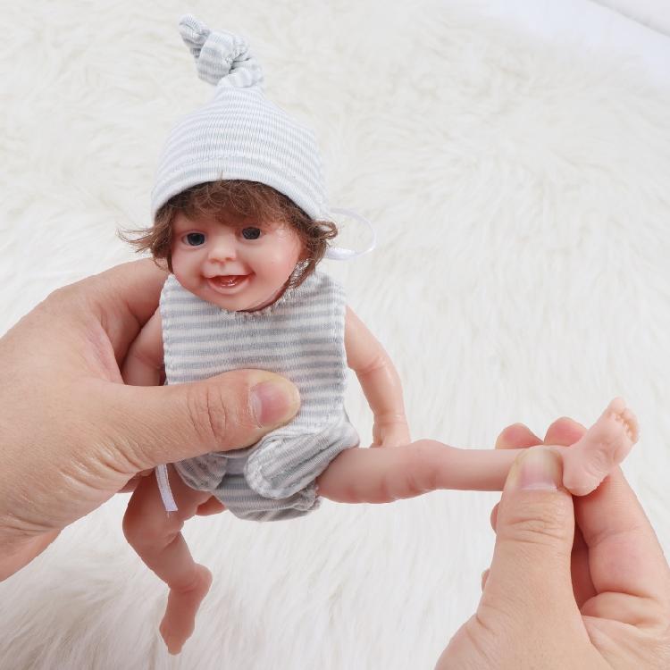 Cute Small Baby Doll Mini Doll Realistic Newborn Baby Dolls Silicone Full Body