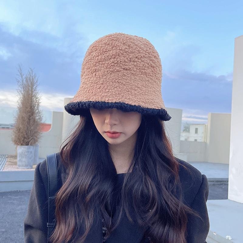 Japanese style Color blocked Bucket Hat Versatile Lambskin Knitted Fisherman Hat Small Warm Basin Hat That Shows Off Your Face Without Makeup