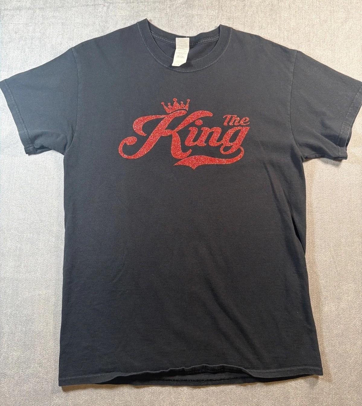 *“The King” Sparkle Graphic T-shirt Size Adult M Black Unisex T-Shirt S