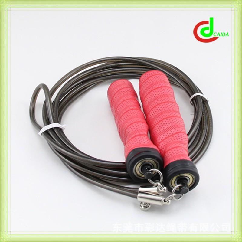 Adjustable Fitness Jump Rope With Sweat-Absorbing Red Handles Black PVC-Coated Steel Cable Adults