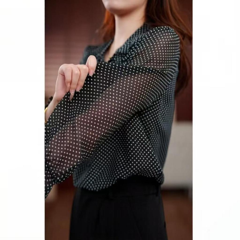 Women's Elegant V-neck Black Polka Dot Chiffon Lace-up Top