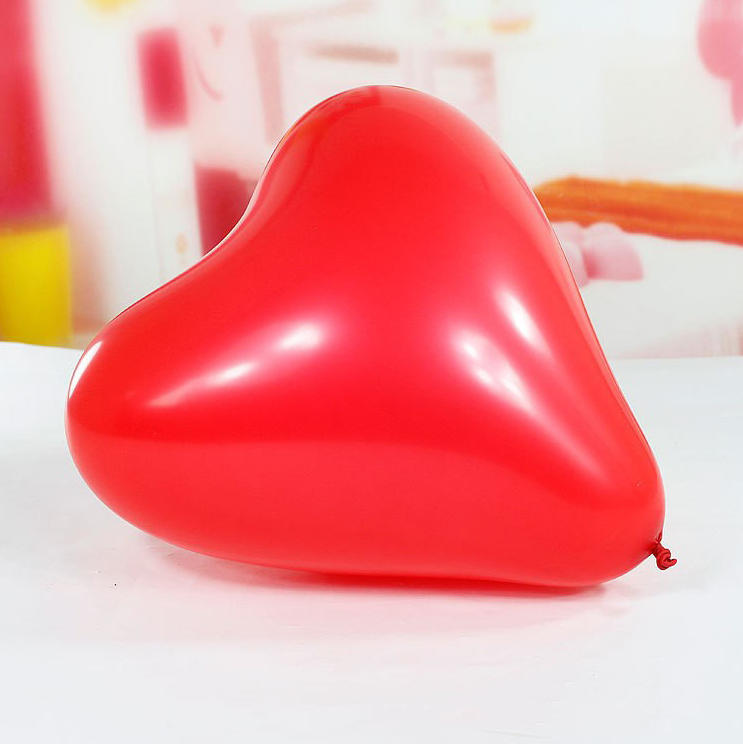 2024 New 12 Inch Colorful Heart-Shape Latex Balloons for Valentines Day Wedding Party