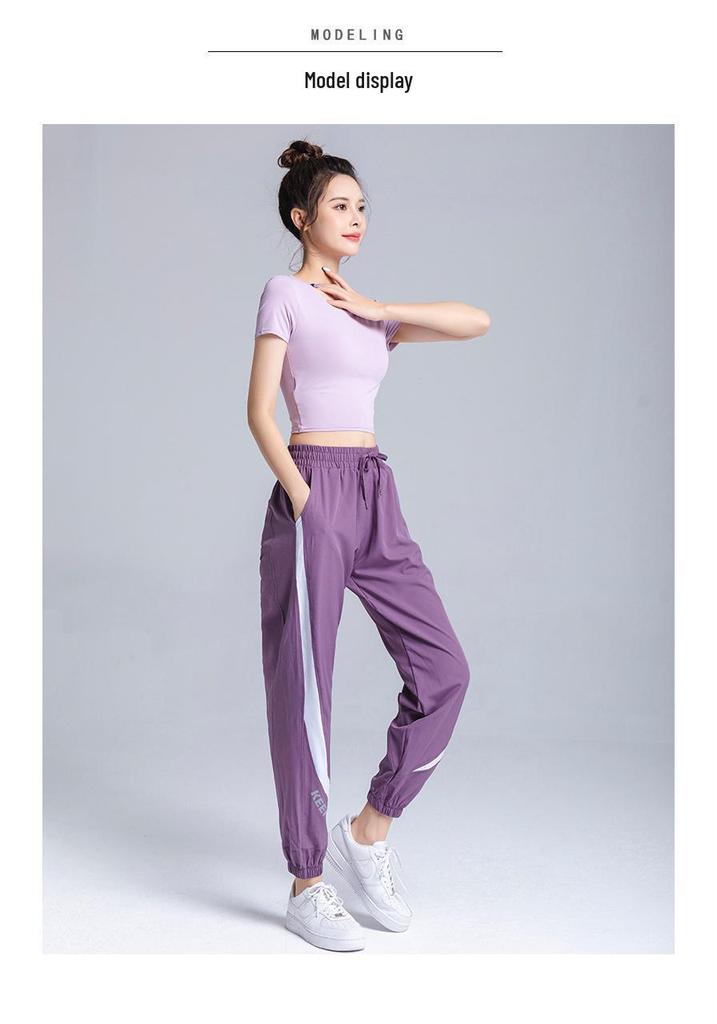 Lulu Yoga Quick-Dry Tight Short-Sleeve Sports Top with Chest Pads & Beautiful Back Strap for Autumn/Winter.