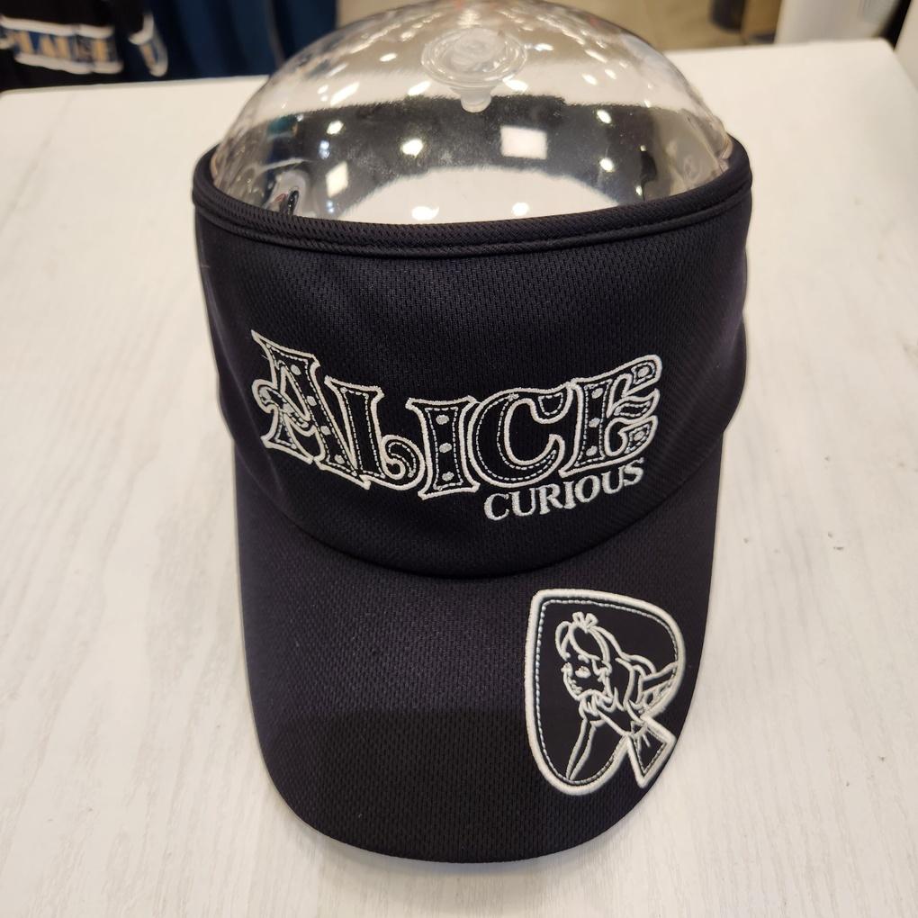 Women's sun cap with a golf logo embroidery and pointer