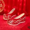 Embroidered Shoes Wedding Xiuhe Wedding Shoes New Old North Chinese Ancient Bridal Wedding Shoes Xiuhe Clothing Heightening Cloth Shoes