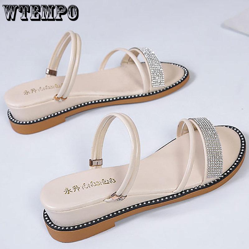 Sandales d'été pour femmes, mode polyvalente, fond souple, antidérapantes, sandales à vent féerique, pantoufles deux en un | Tige en strass | Matériau PU