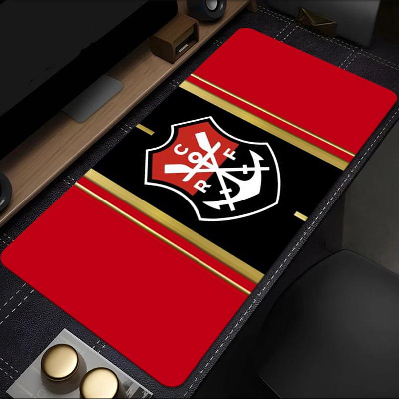 FLAMENGO Shield Emblem mouse pad, rubber base, esports desk mat, mouse pad for gamers and office use, gaming desk , easy to clean mat