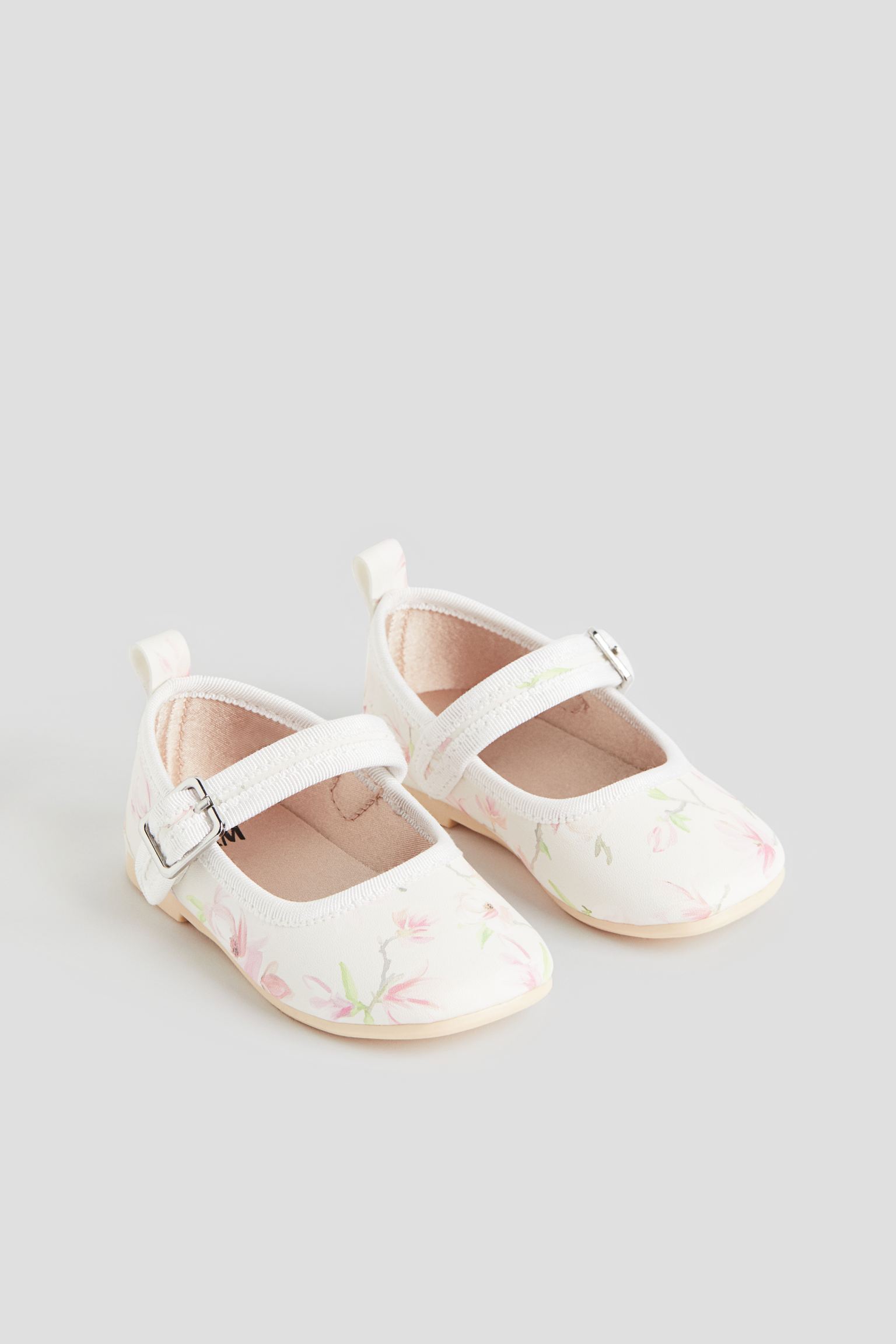 

Балетки с узором