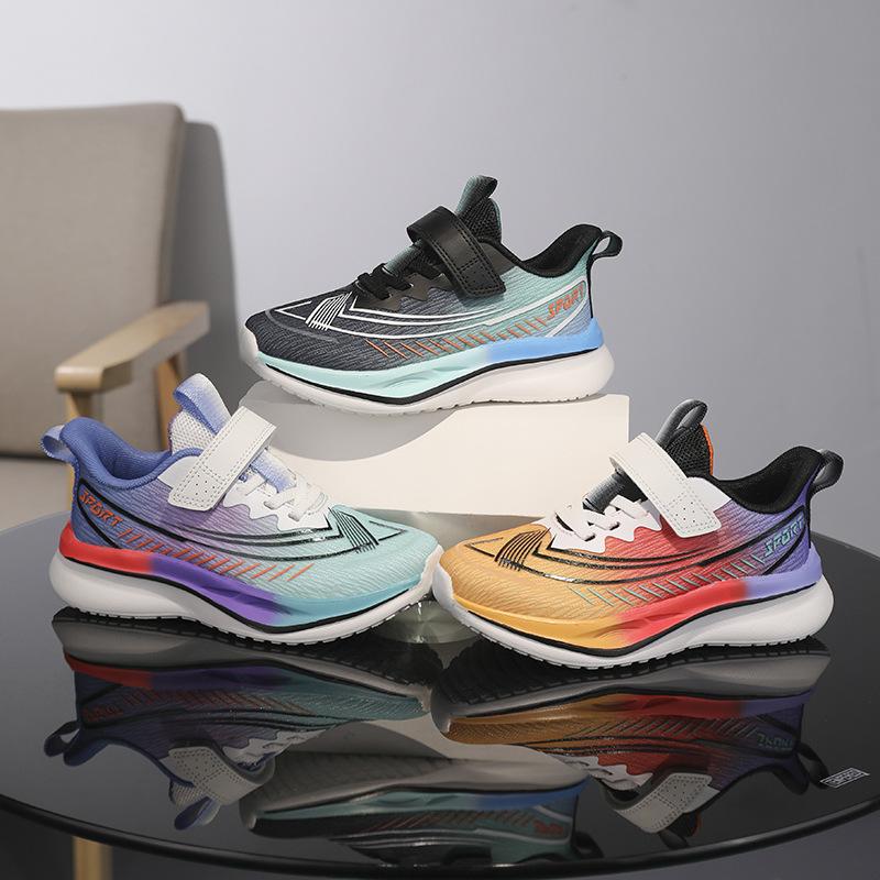 Kinderlaufschuhe Frühling und Herbst 2025 Mesh atmungsaktiv weiche Sohle abriebfest mittelgroße und ältere Kinder Klettverschluss Jungen rutschfeste Sneaker