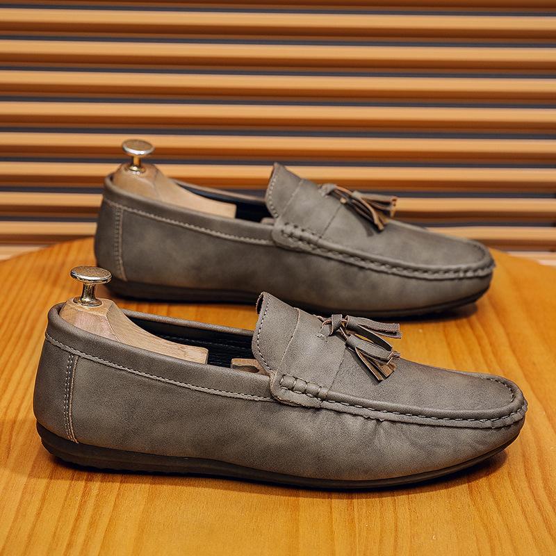 Fashion Brand Men Loafers 2025 New Men Casual Shoes Allmatch Flat Driving Shoe Elegant Men Business Shoe Fashion Soft Sole Social Shoes