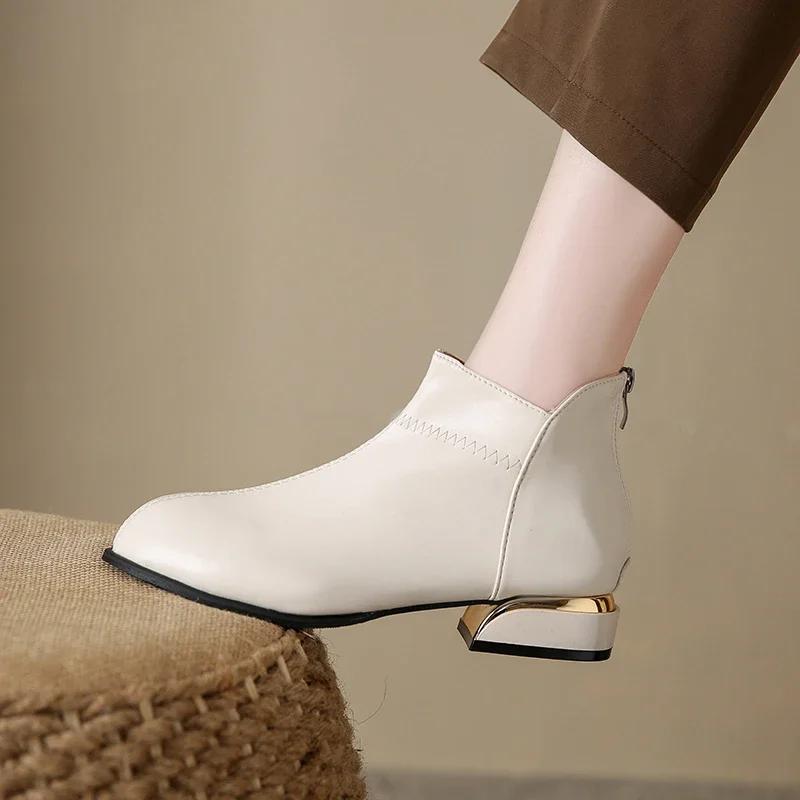 Fashion 2025 New Autumn and Winter Women's Outward Wear Fashion and Versatile Block Heel Knight Boots Trouser Tube Short Boots