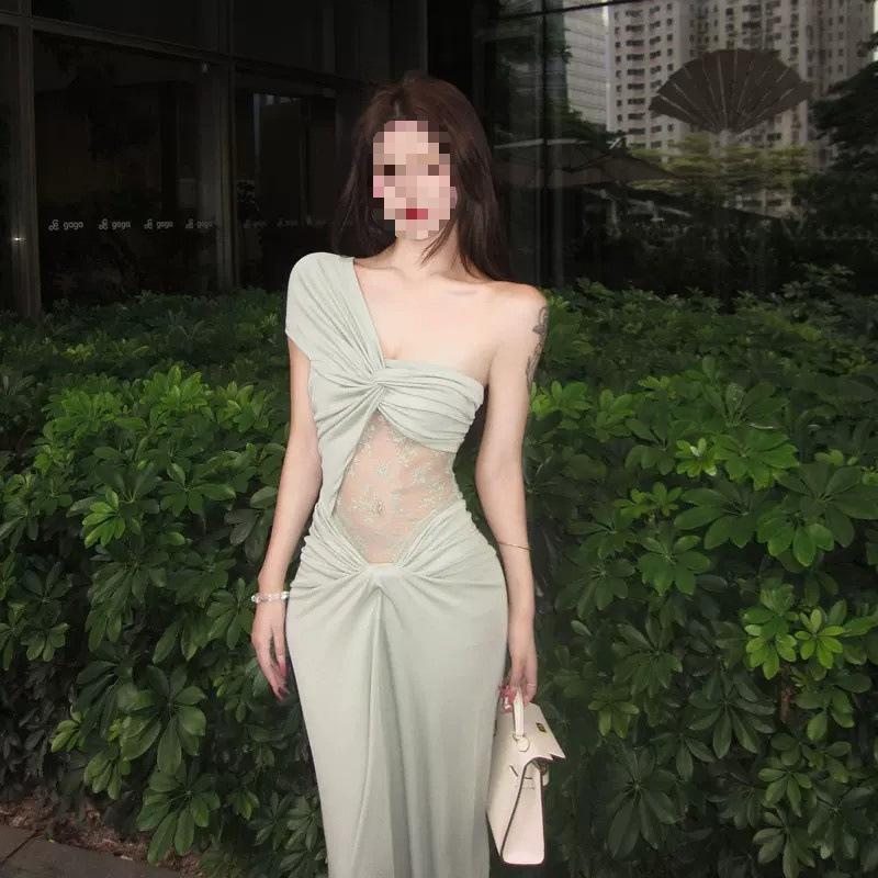 Royal Sister Wind Slanted Shoulder Lace Waist Slim Fit Hip Sling Long Dress Design Dress Year Summer