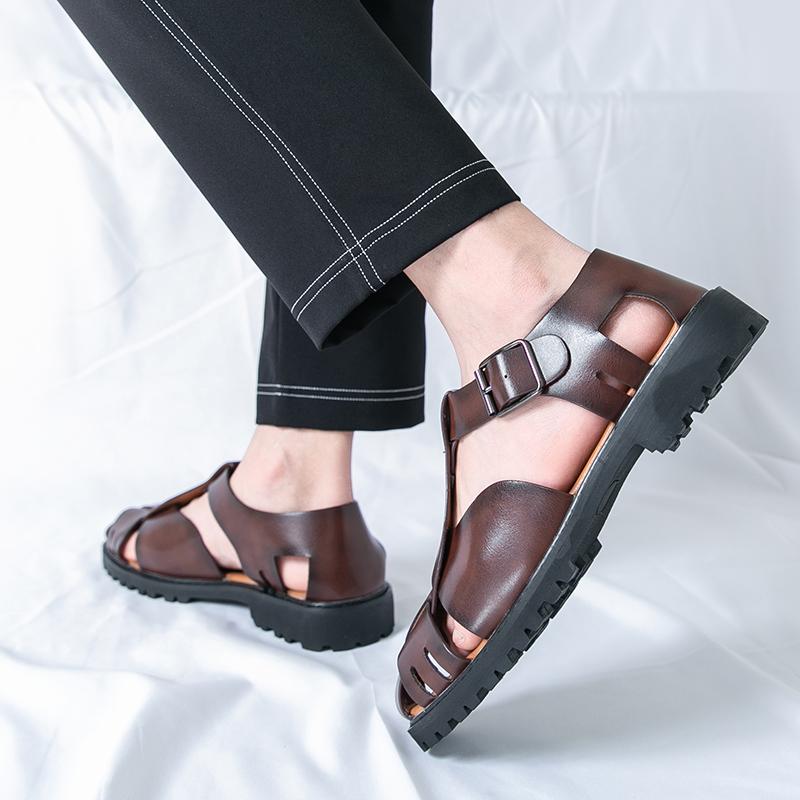 Summer Retro Designer New Men's Black Brown Gladiators Breathable Patent Leather Casual Shoes Beach Sandals Outdoor Slippers