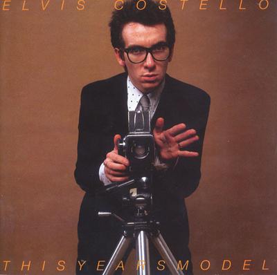 CD ELVIS COSTELLO  This Years Model Bonus CD  R278354 Rhino 2002 US Rock Used