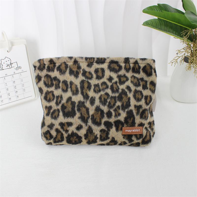 Retro Leopard Print Wool Storage Bag - High-End Travel Makeup & Coin Purse