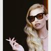 ELMYRI Trendige Handgefertigte Acetat-Sonnenbrille für Damen & Herren - Fotochemisch, Perfekt für den Urlaub & Partys