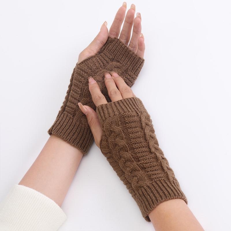 1 Pair Acrylic  Unisex Comfortable Short Figure 8 Twist Half Fingerless Gloves for Typing for Men and Women