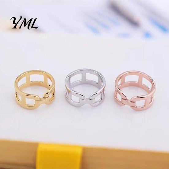 Geometric Shawl Holder Chunky Chain Silk Scarf Clip for Women, Minimalist Wide Band Statement Light Luxury Clasp Buckle Wrap, Fashion Punk Link