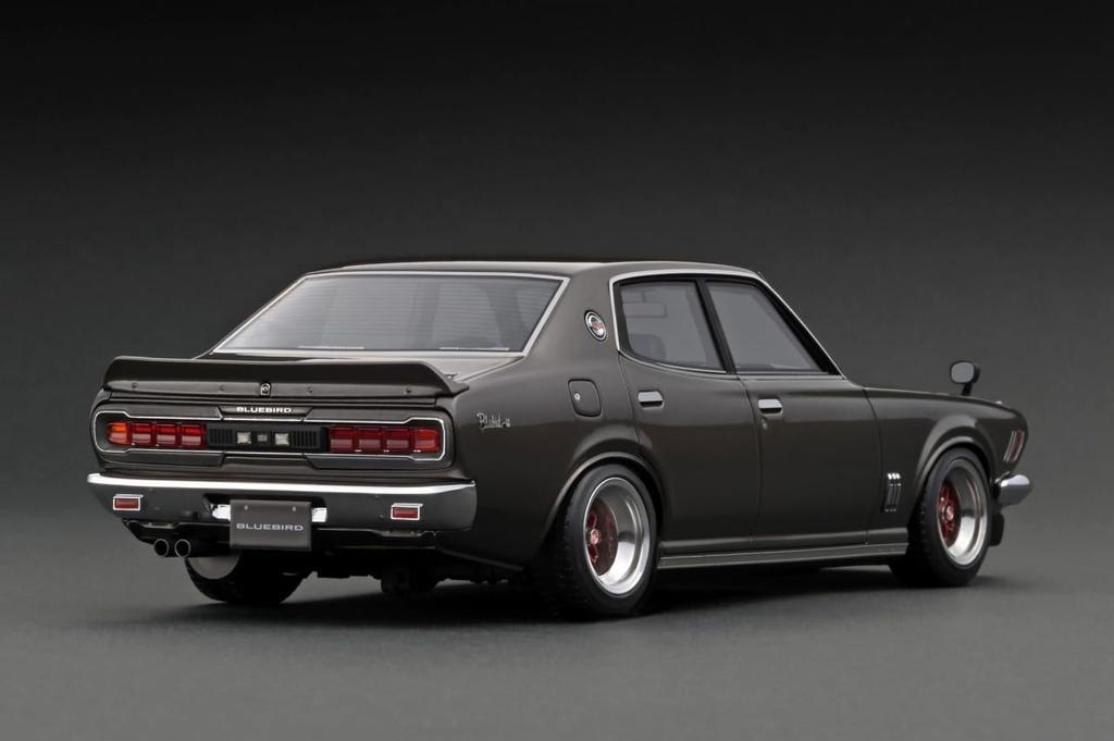 Ignition Model Nissan Bluebird U 2000GTX Brown Metallic Finished Product 1/18 (G610)