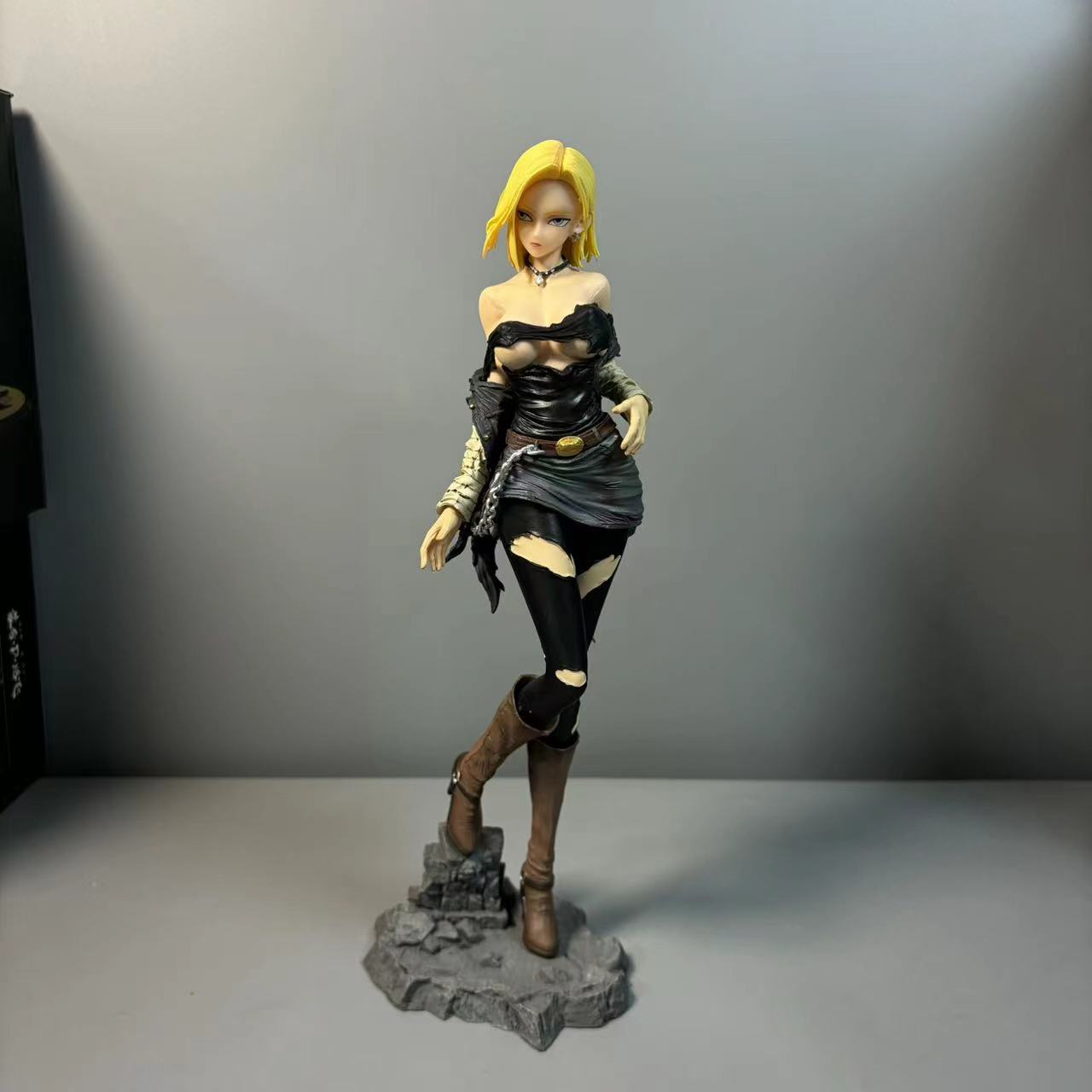 

Dragon Ball 30cm Anime Figure Sexy Android 18 Pvc Action Figurine Model Statue Toys Statue Doll Collection Decoration Toys Gift