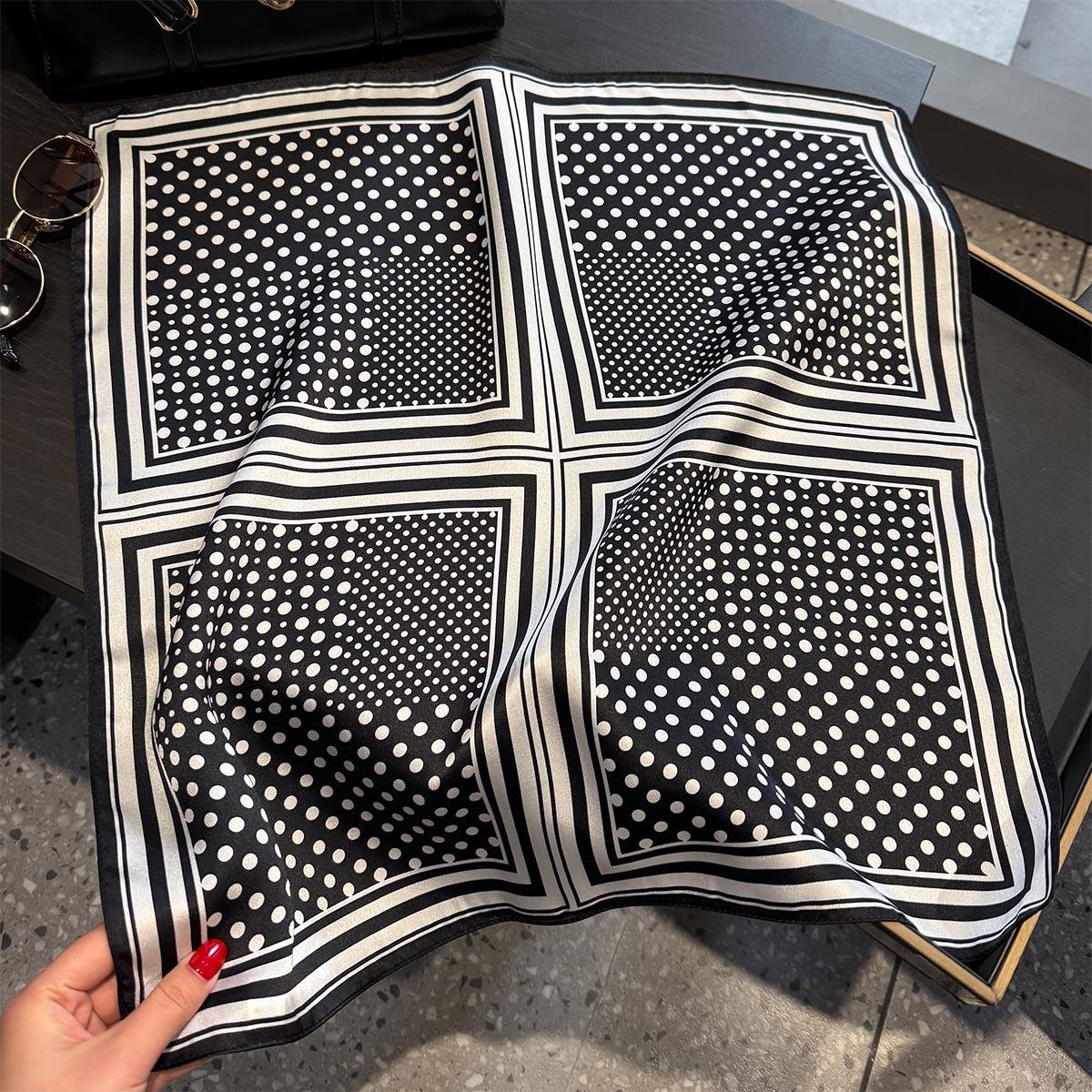 

Luxury 100% Mulberry Silk Scarf Women Dot Print Bandana Shawl Lady Neckerchief Handkerchief Female Decorative Wrap 53cm 53x53CM