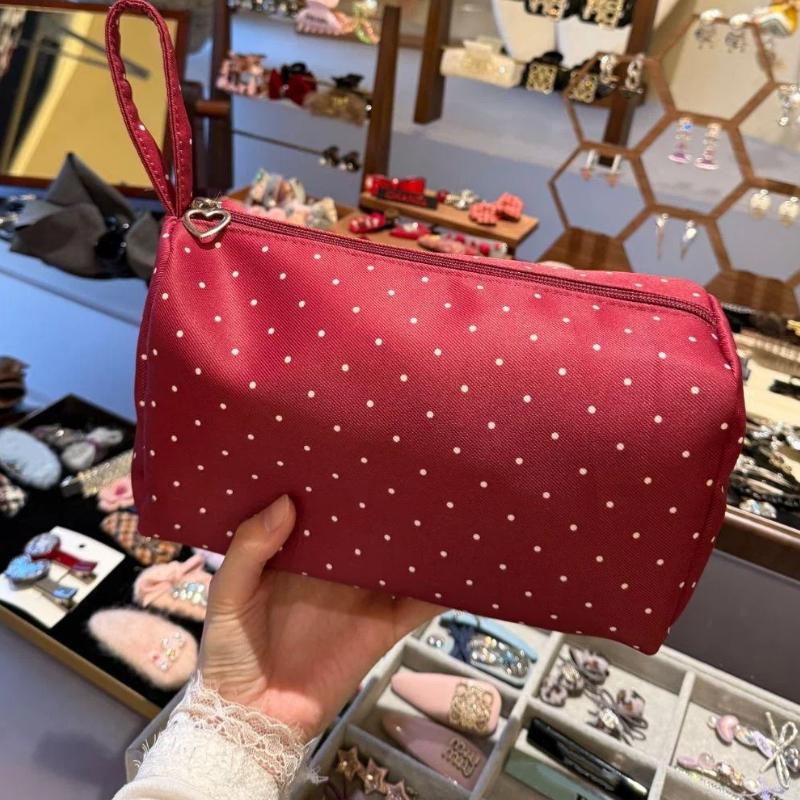 Polka Dot Twill Fabric Cosmetic Bag Large Capacity Zipper Closure For Travel Daily Toiletry Storage