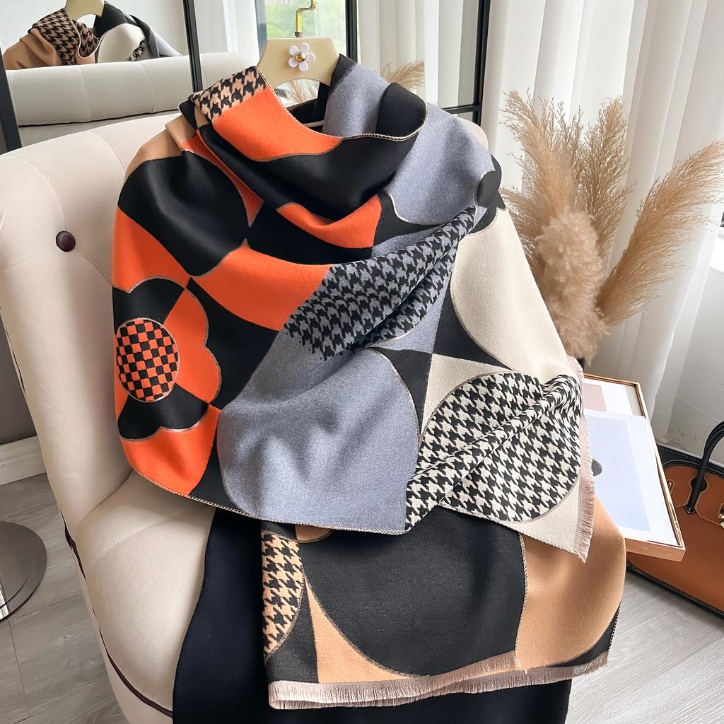 New Warm Luxury Cashmere Scarf Women Thick Print Fashion Shawl And Wraps Ladies Blanket Foulard Winter Pashmina Bandana Bufanda