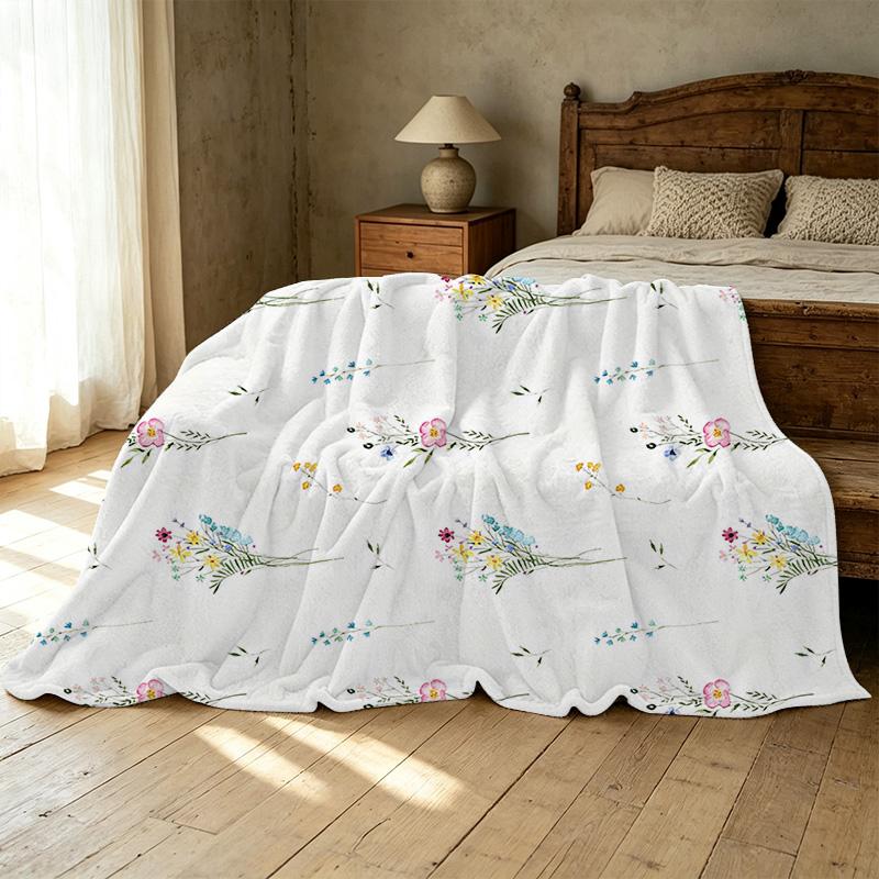 Thick Floral Flannel Throw Blanket Warm & Soft, Cozy for Home & Guest Room Spare, Perfect for Halloween & Christmas, Single Size for Relax