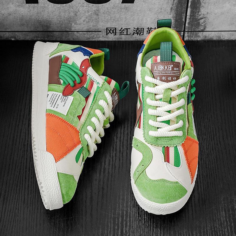 

Summer new fashion versatile and comfortable high-end light luxury soft sole light board shoes trendy men s shoes 39