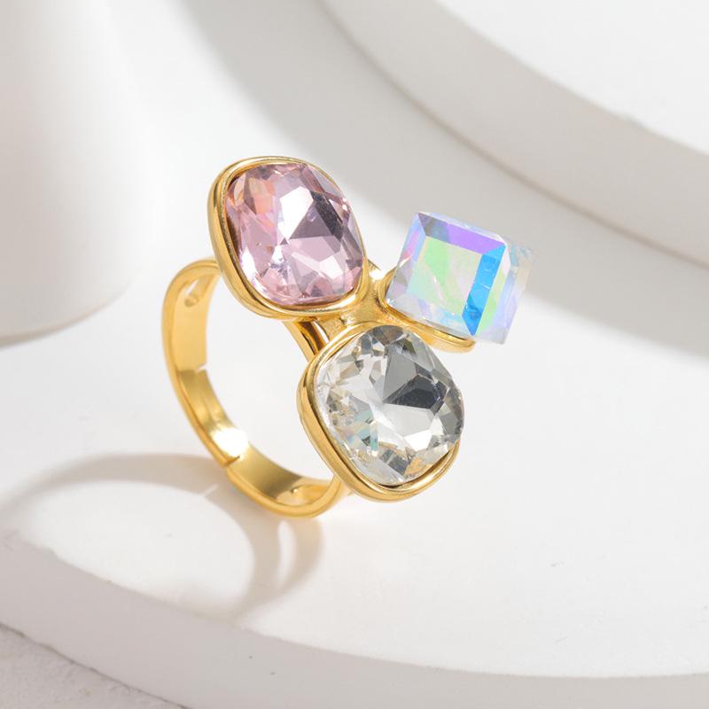 18K Gold Geometric Zircon Ring – Modern High-End Design with Titanium Steel