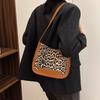 Elegant Pu Leather Leopard Pattern Small Handbag For Women In Trendy Colors Ideal For Daily Use