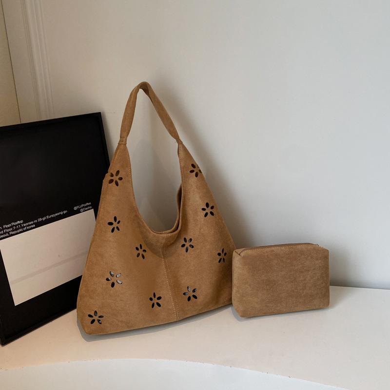 Faux Suede Women's Hollow Flower Shoulder Bags Matte Leather Female Underarm Bag Vintage Large Capacity Female Tote Handbags