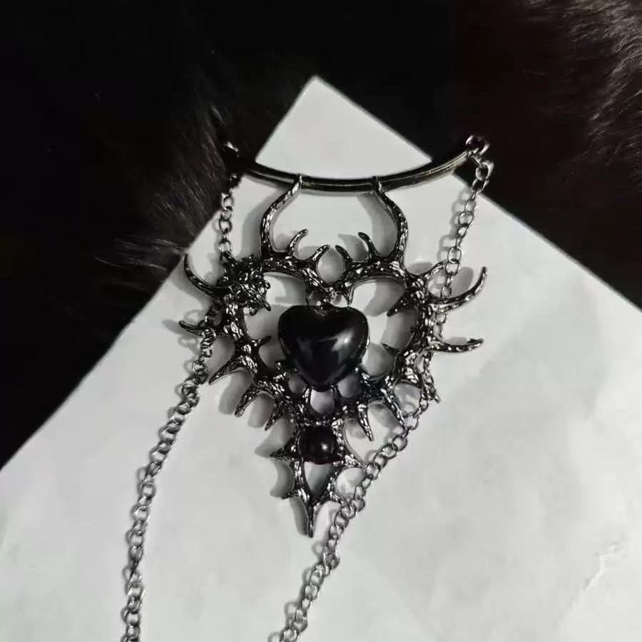 Gothic Punk Heart Shape Necklace With Alloy Pendant For Men Women Gothic Fashion Jewelry