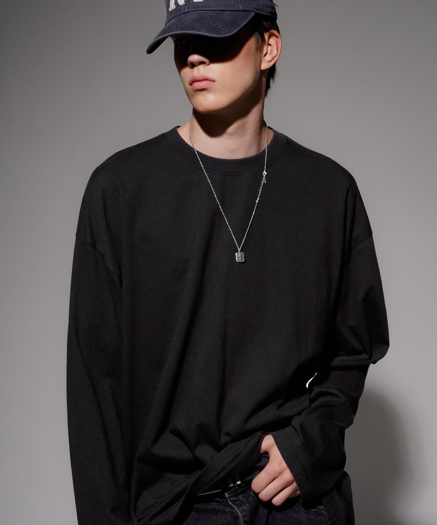 EZKATON New Season Pigment Long Sleeve T-Shirt Black Kmlt6811