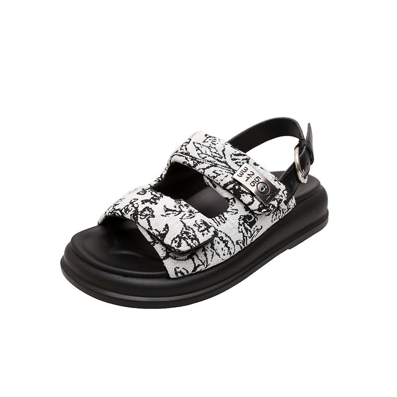 

Guochao platform sandals women s 2025 new new Chinese summer outer wear shoes platform muffin casual beach shoes 37