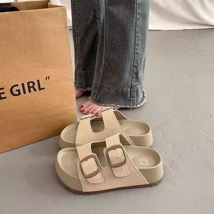Platform shoes slippers women's summer new outer wear beach one-word drag high-end feeling with skirt cool slippers