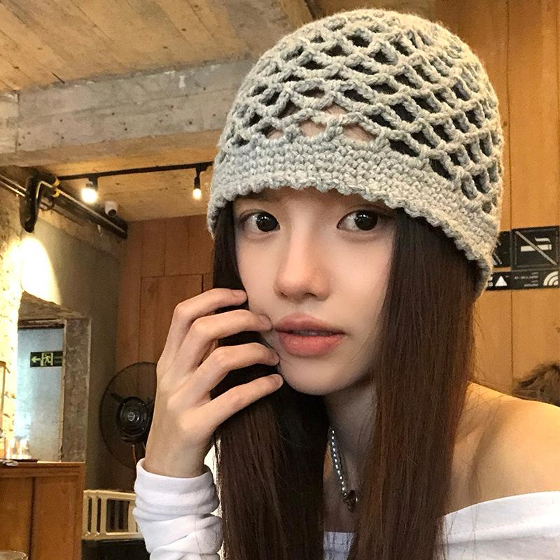 Korean version hollow pattern knitted hat women's fashion versatile atmosphere wool hat handmade crochet bag head cold hat