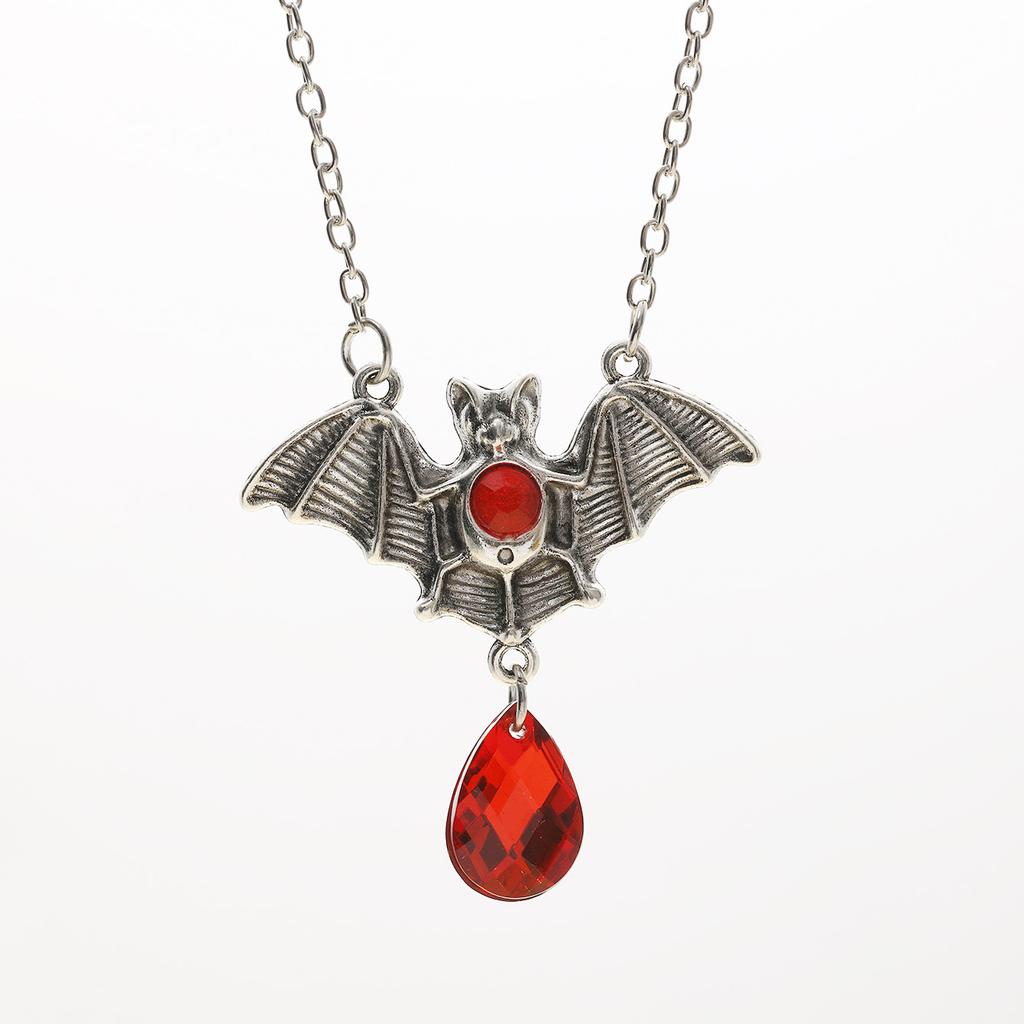 Gothic Sliver Color Vampire Bat Teardrop-shaped Purple Rhinestone Pendant Necklace for Women Steampunk Halloween Gifts Jewelry