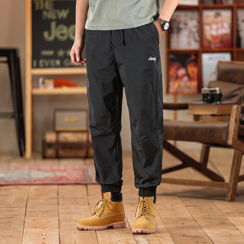 Jeep Men's Retro Loose Cargo Jogger Pants