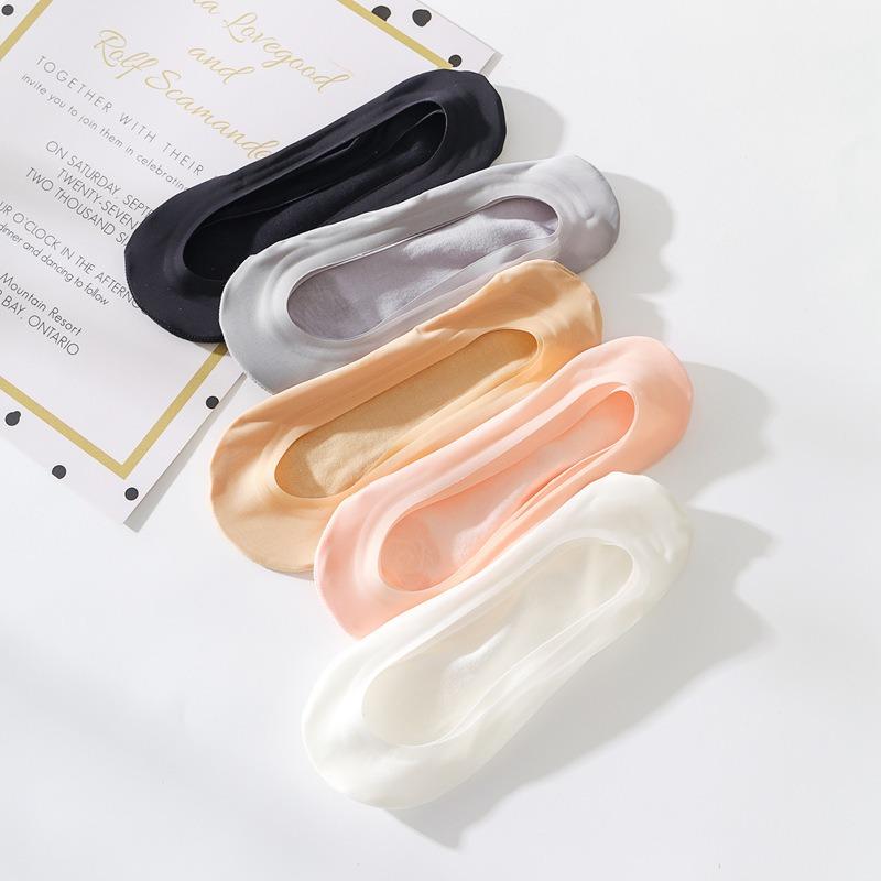 5 Pairs of Women's Summer Thin Style Ice Silk Solid Color Light Mouth Invisible Socks