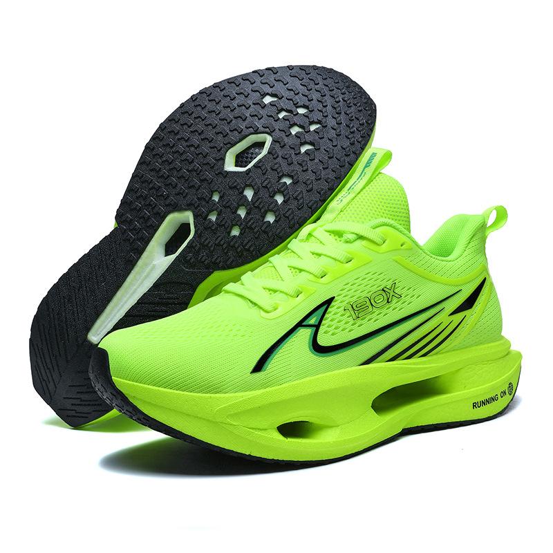 2025 new flying wing breathable shock-absorbing running shoes summer youth racing carbon board lightweight men's and women's sports shoes
