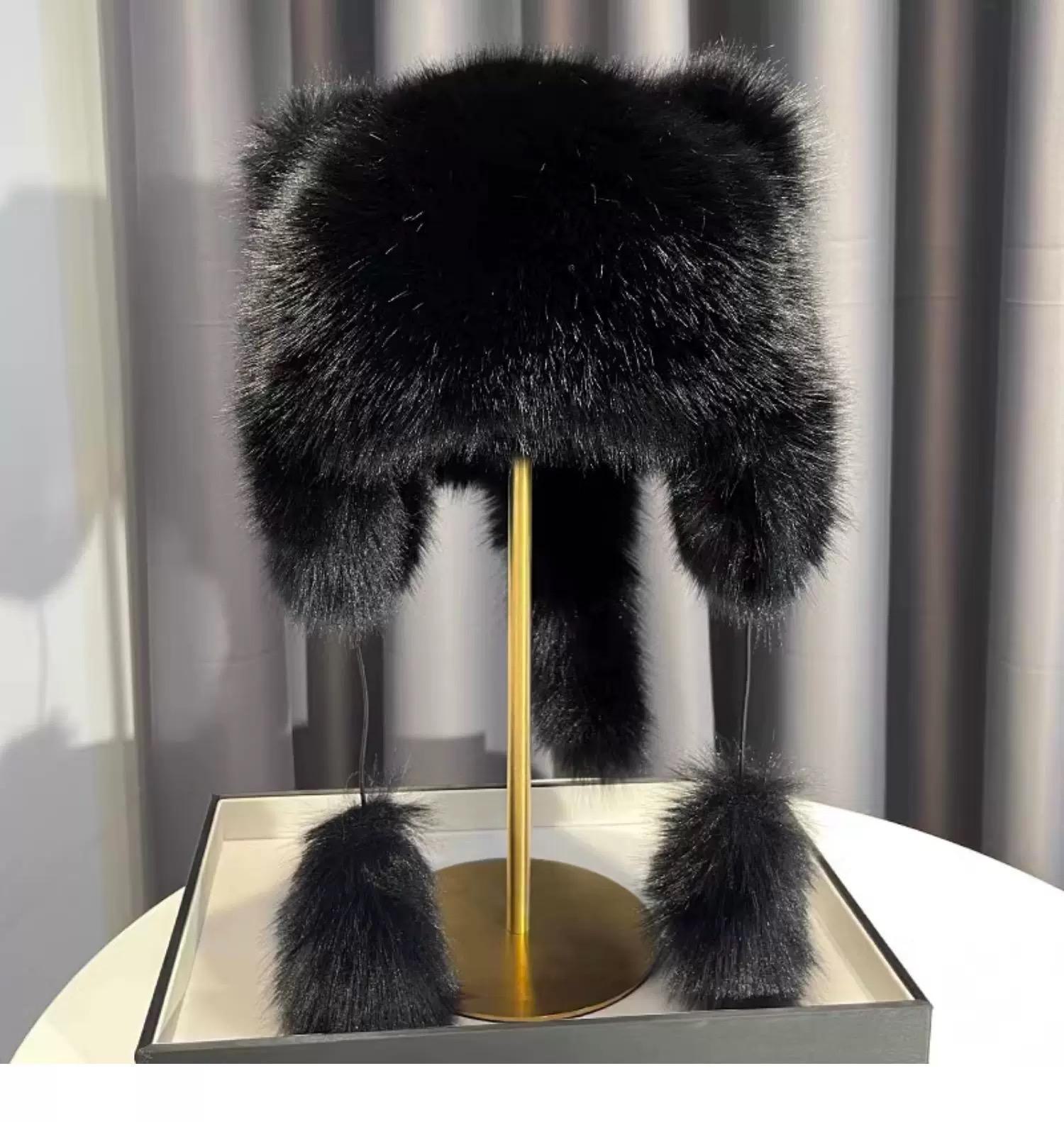 

Милая женская плюшевая шапка Lei Feng с защитой ушей — теплая и модная на осень и зиму bear hat чёрный