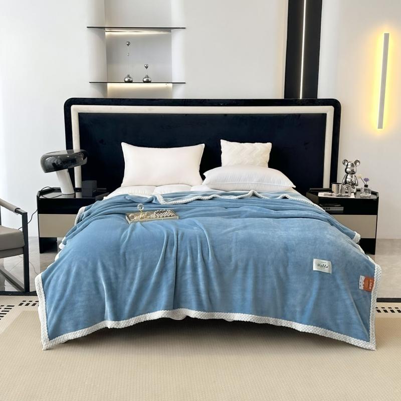 Single Layer Thick Solid Color Warm Flannel Blanket for Nap, Air Conditioning Cover Blanket