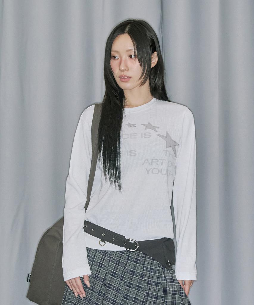 ODDSTUDIO Star Applique Waffle Long Sleeve - Off White