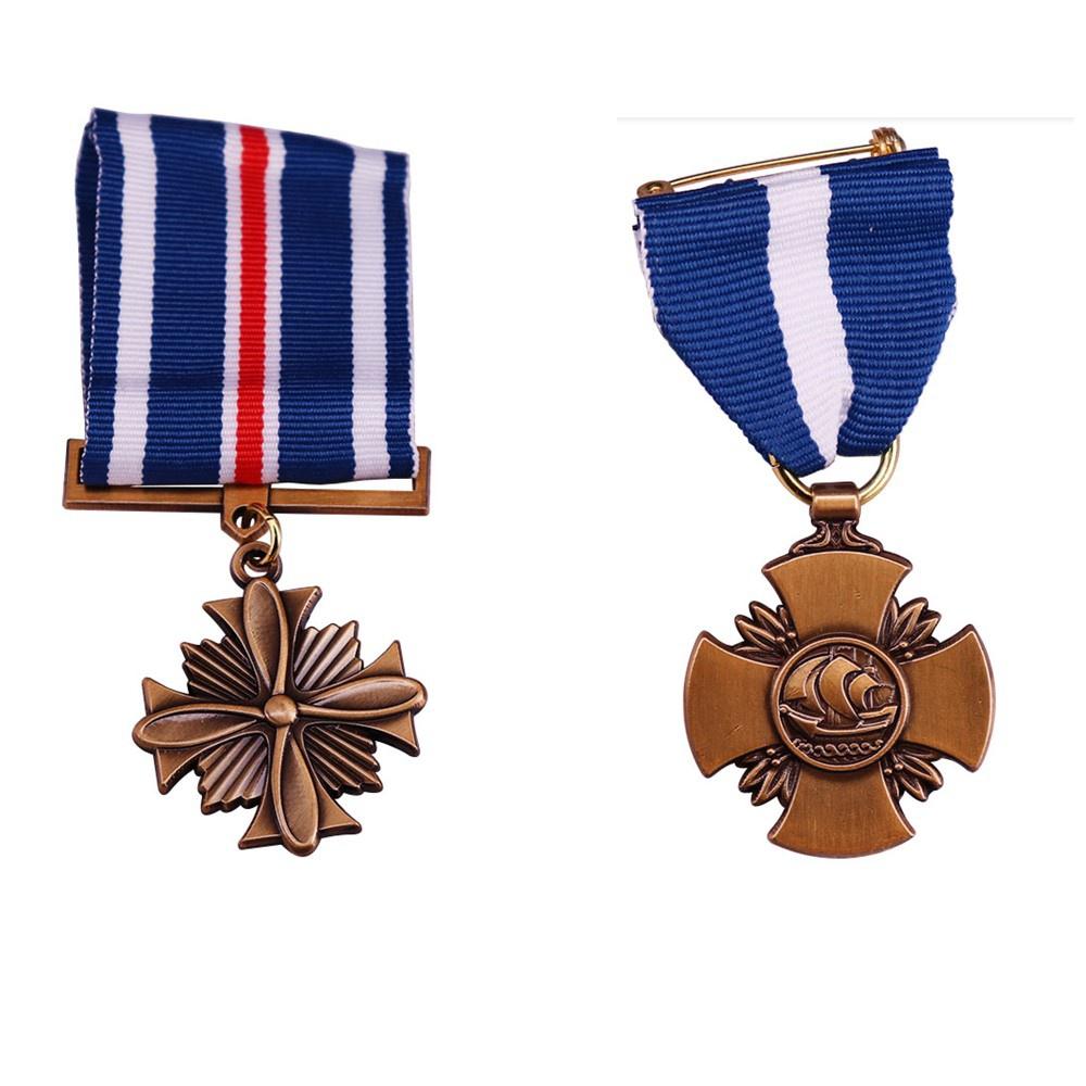 

Копия медали. Реплика ВМС ВВС США.. США США Вторая мировая война WW 2 Летающий крест за заслуги Air Force Cross