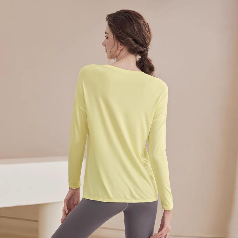 Premium Women's Long-Sleeve Yoga and Fitness Top - Slim Fit for Spring and Autumn